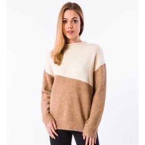 Kerisma Scarpa sweater NWT size s/m camel colorblock